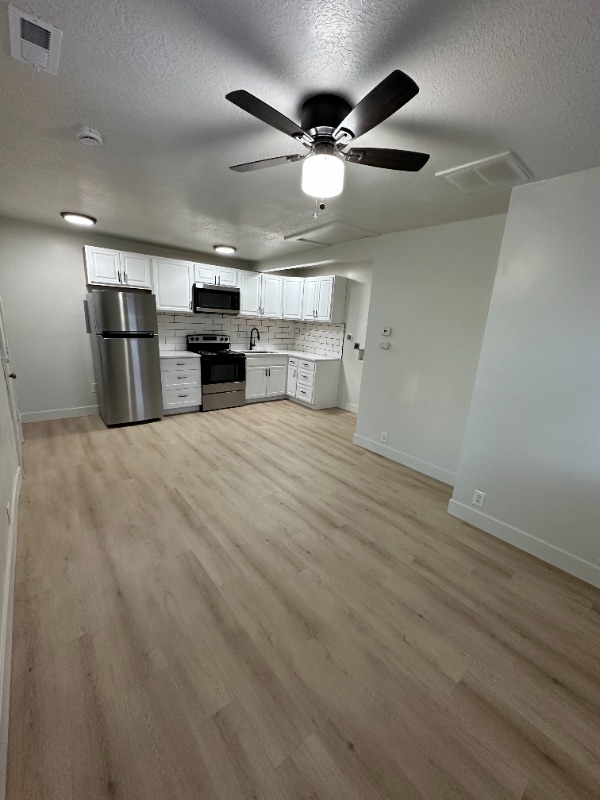 Building Photo - 3126 S 900 E