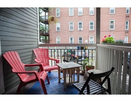Foto del edificio - 213 Harvard St