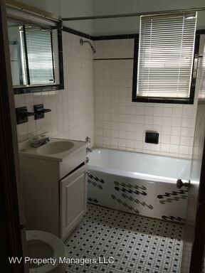 Foto del edificio - 518 Jacob St