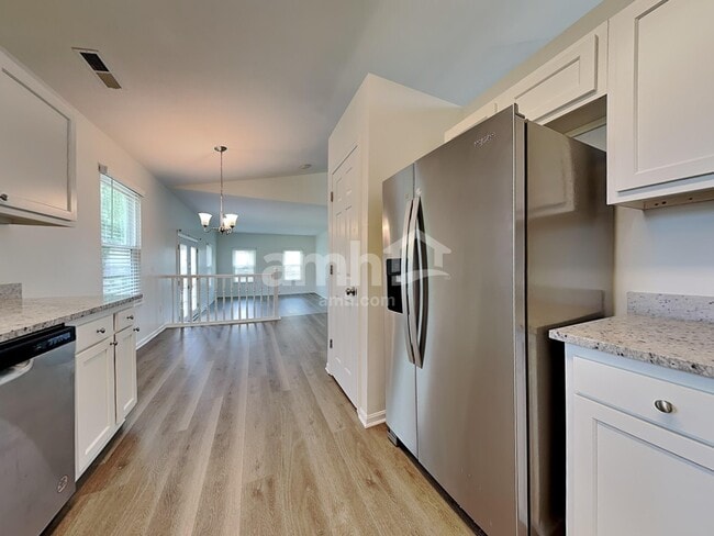 Building Photo - 6158 Glennsbury Ct