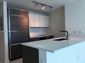 Building Photo - 1100 S Miami Ave