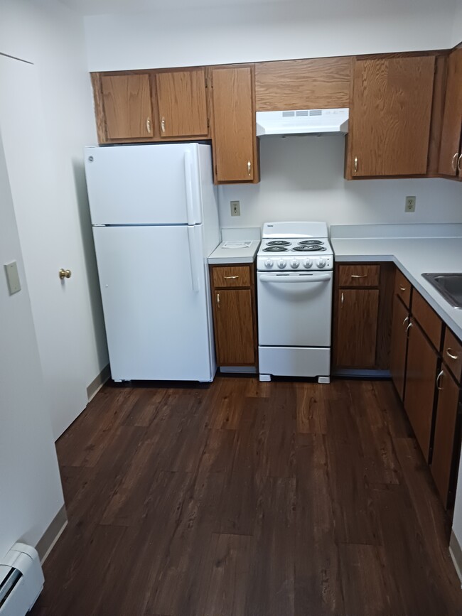 Kitchen - 51 Prospect Rdg