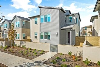 Building Photo - 635 Gadwall