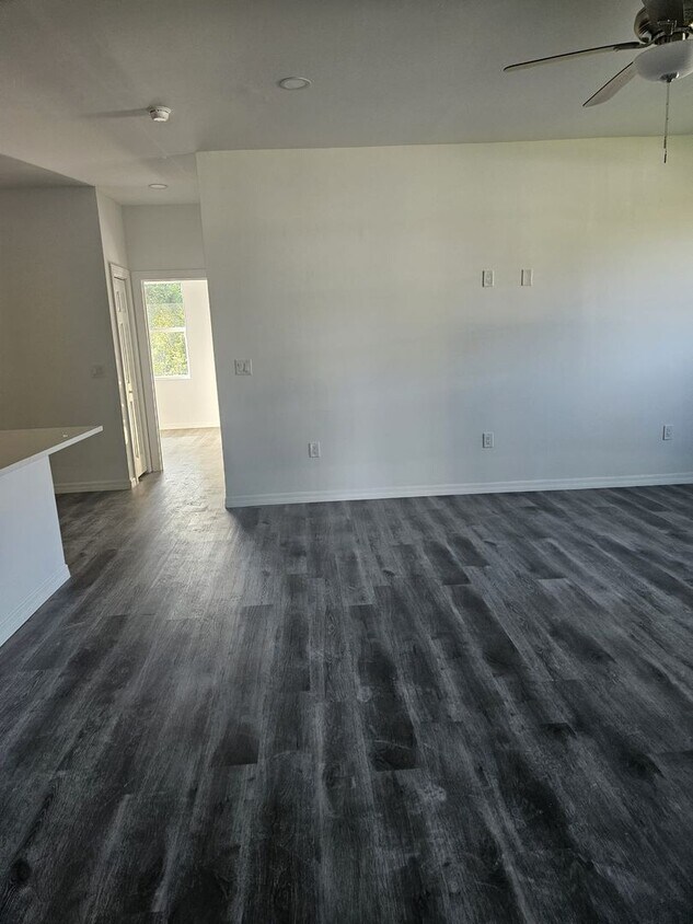 Foto del edificio - 4948-4951 30th St SW