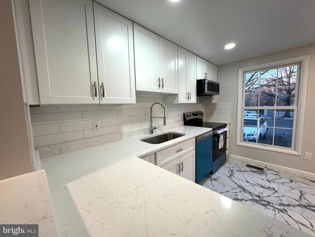 Foto del edificio - 2903 Montauk Ct