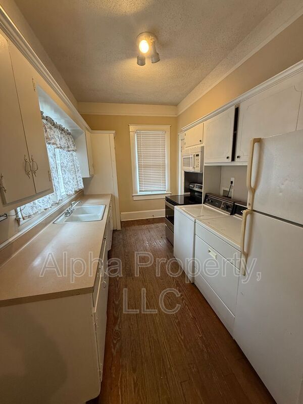 Foto del edificio - 513 Lucas Ct