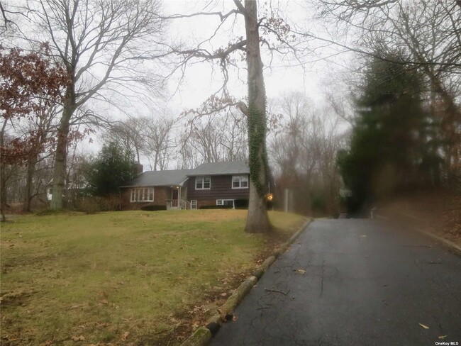 Building Photo - 128 Godfrey Ln