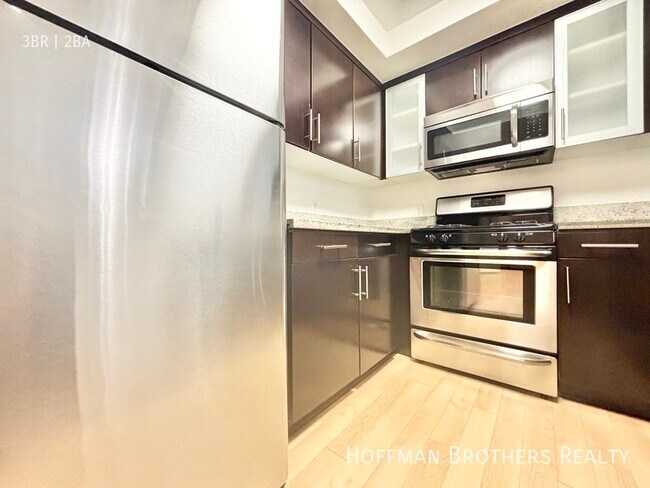 Foto del edificio - 937 Palm Ave