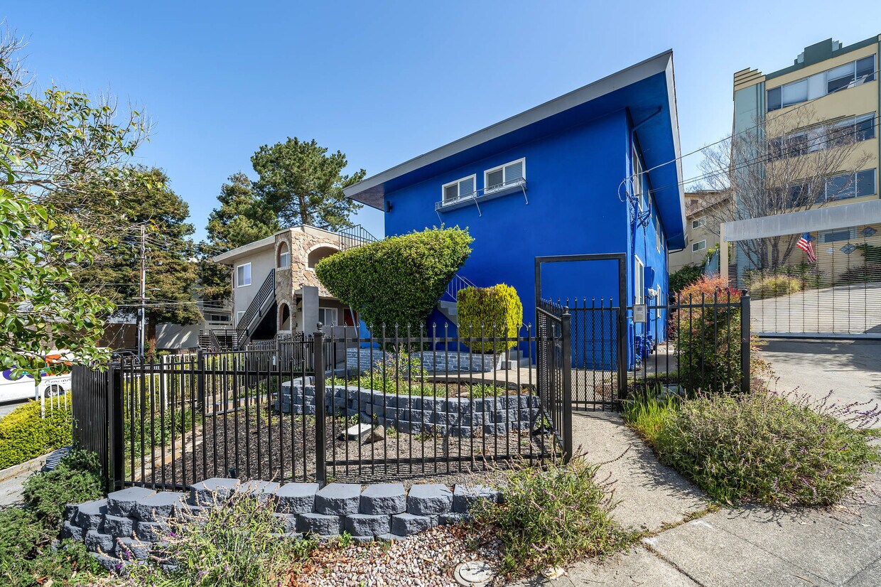 8 Whitmore Plz Unit 2, Oakland, CA 94611 Apartments in Oakland, CA