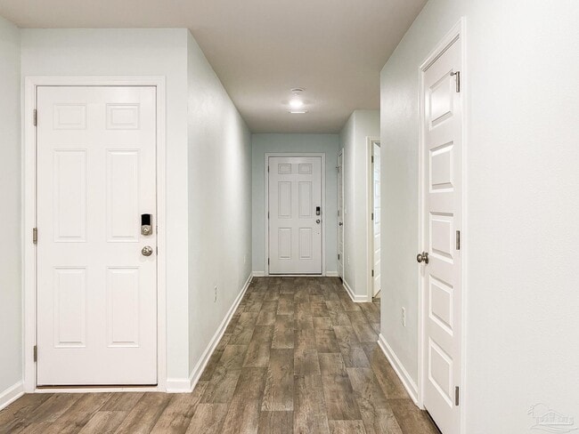 Building Photo - 5590 Guinevere Ln