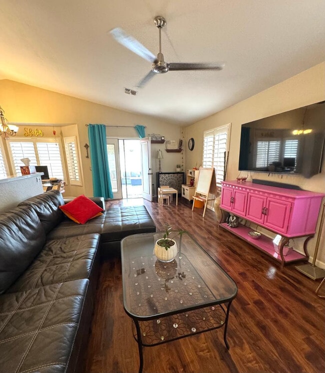 Foto del edificio - 1518 W Lobster Trap Dr