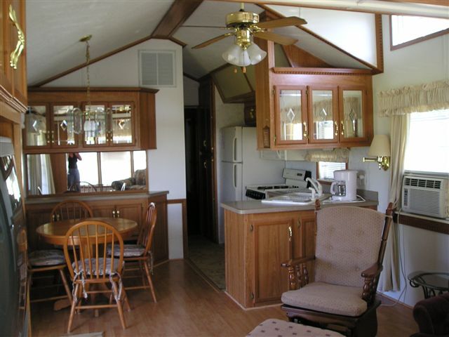 Foto del edificio - 533 S Vista Ln