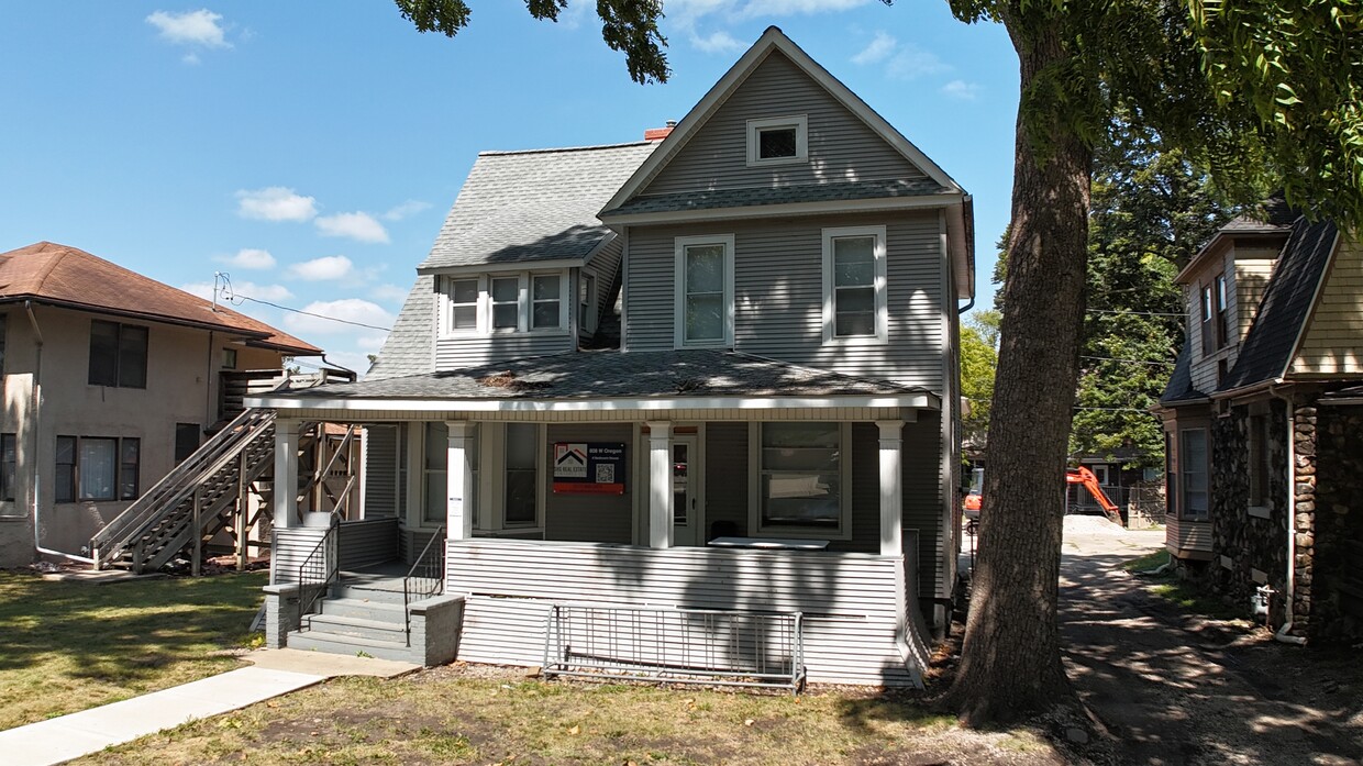 Foto del edificio - 808 W Oregon St