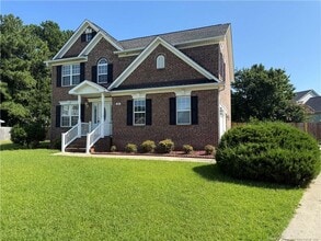 Building Photo - 32 Carteret Ct