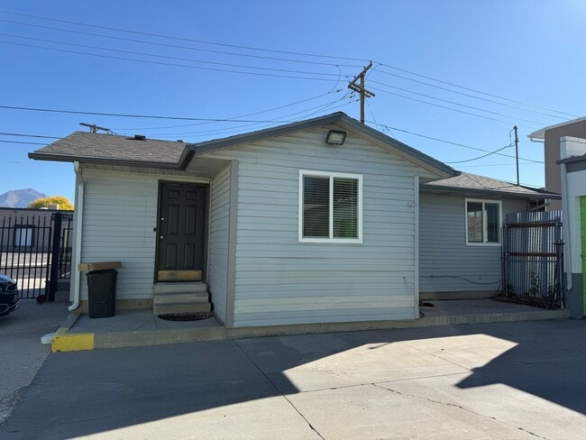 Foto del edificio - 3947 S State St