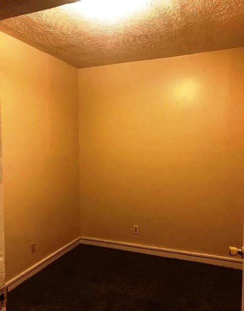 Foto del edificio - 706 W Graham St