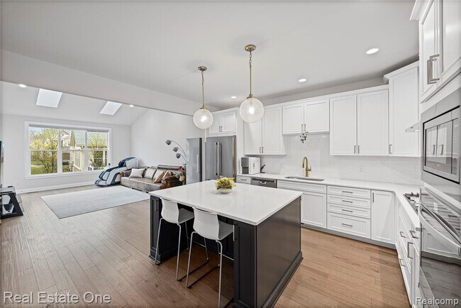 Foto del edificio - 3107 Millbury Ln