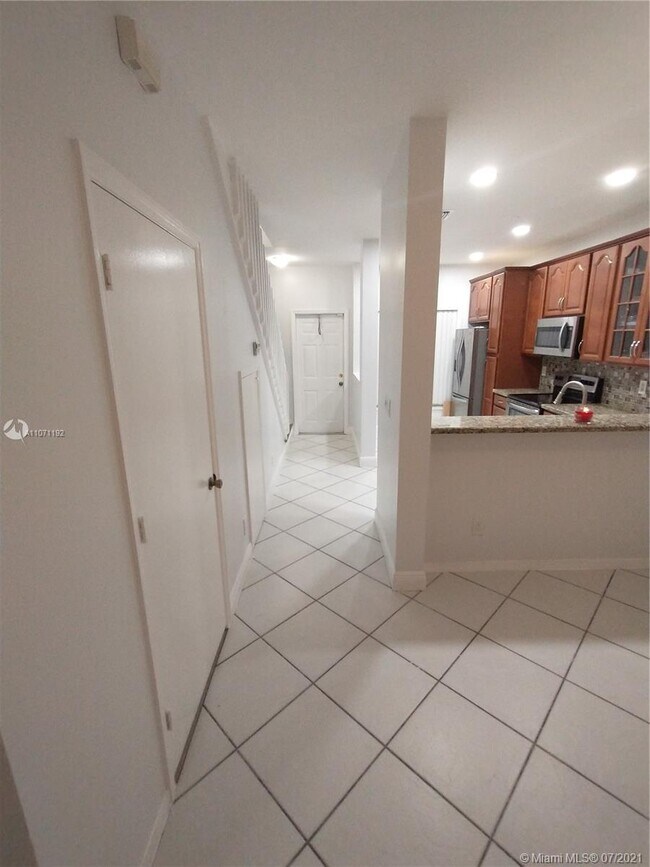 Foto del edificio - 322 SW 120th Ave