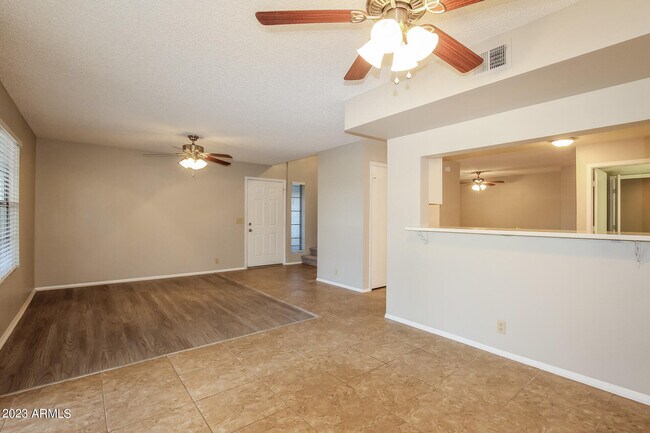 Building Photo - 3830 W Marconi Ave