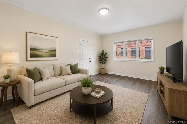 Building Photo - 52 Claremont Pl