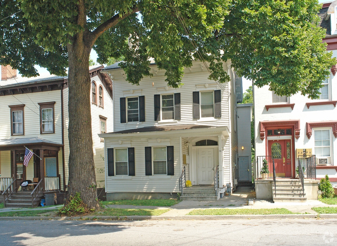 Primary Photo - 76 Montgomery St
