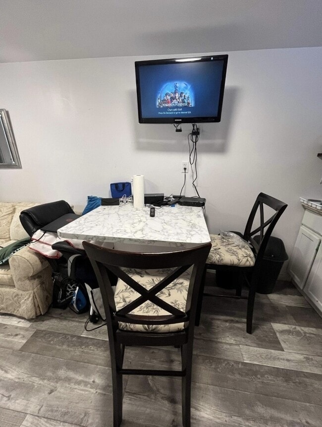 Building Photo - 381 Rue Beausejour