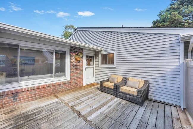 Building Photo - 234A Springmeadow Dr