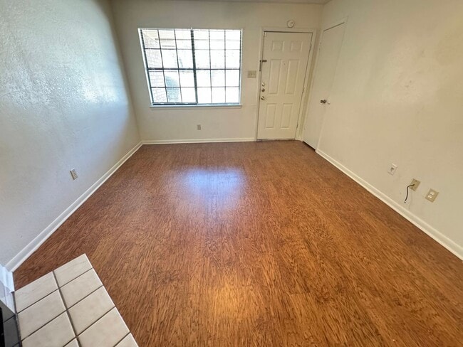Foto del edificio - 2208 Chafin Dr