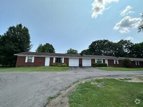 Building Photo - 311 McKennon Ct