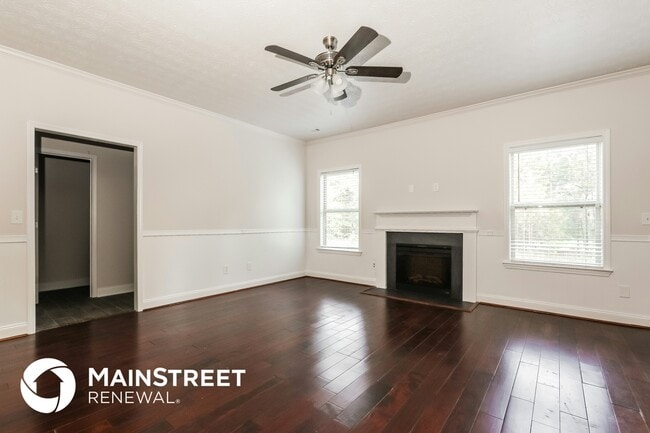 Building Photo - 12382 Centerra Dr