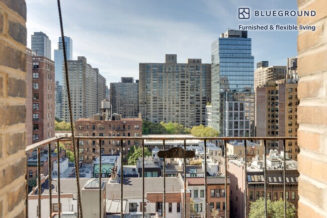 Building Photo - 244 W 72nd St