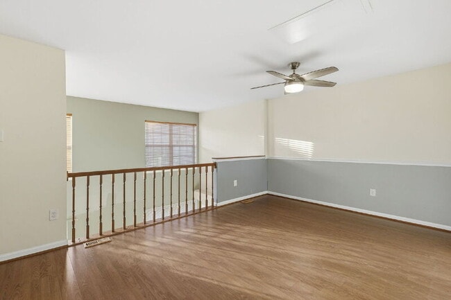 Foto del edificio - 335 Fullerton Pl