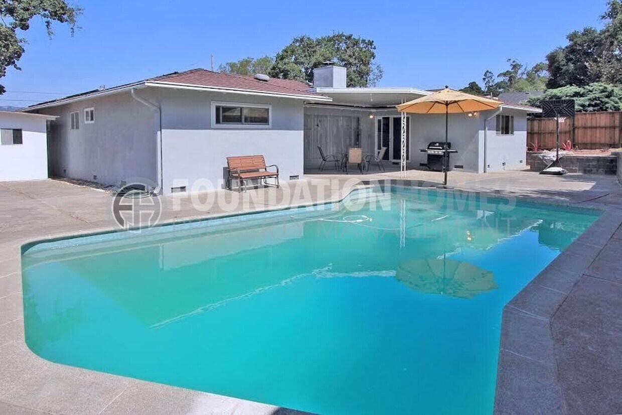 Primary Photo - Santa Venetia Charmer 3BD+/2BA-Pool- FOUND...