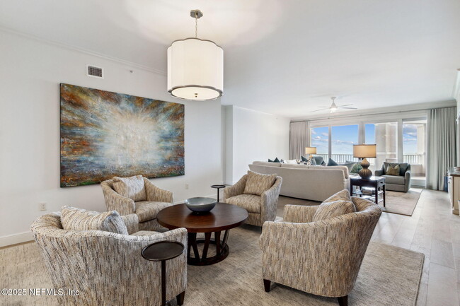 Foto del edificio - 426 Beachside Pl