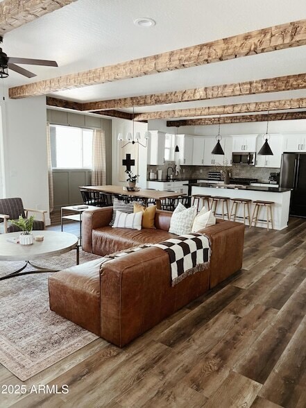Foto del edificio - 710 N 39th Dr