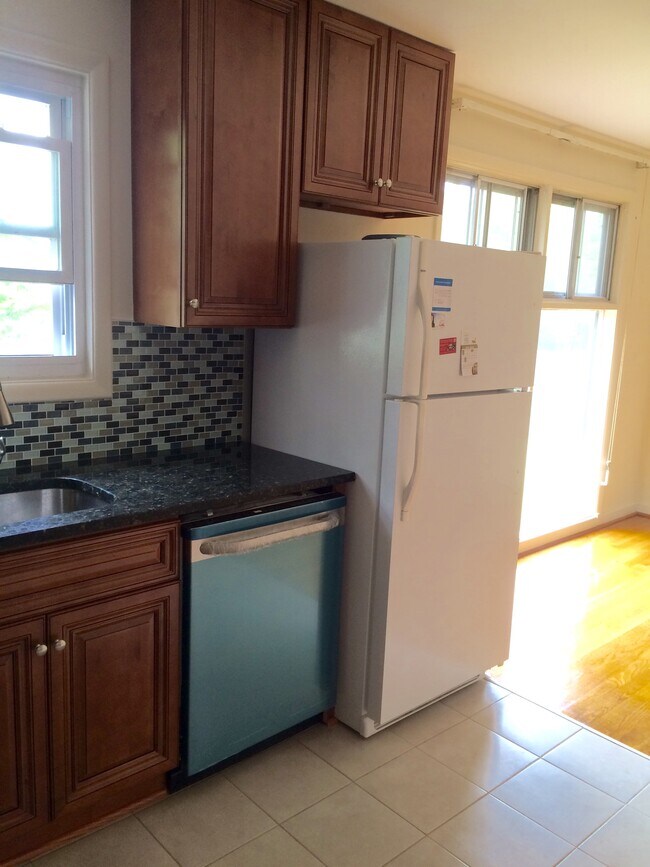 Foto del edificio - 12421 Littleton St