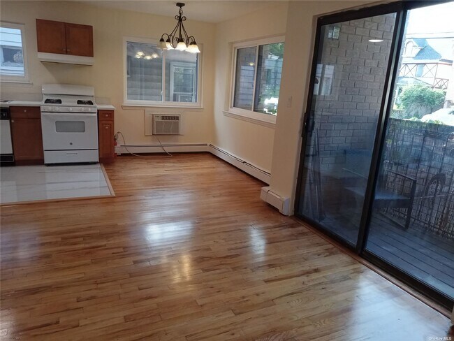 Building Photo - 213-54-213-38 38th Ave