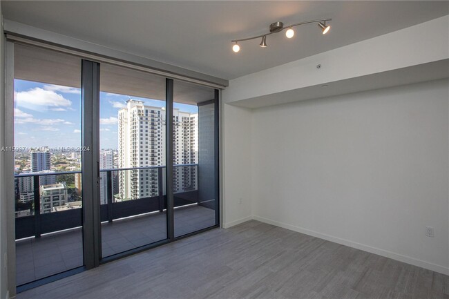 Foto del edificio - 1000 Brickell Plz