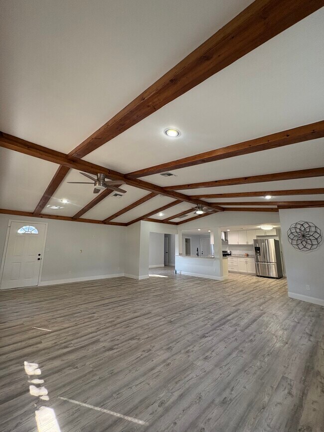 Foto del edificio - 27989 Lance Dr