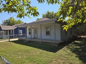 Building Photo - 5424 Cottey St