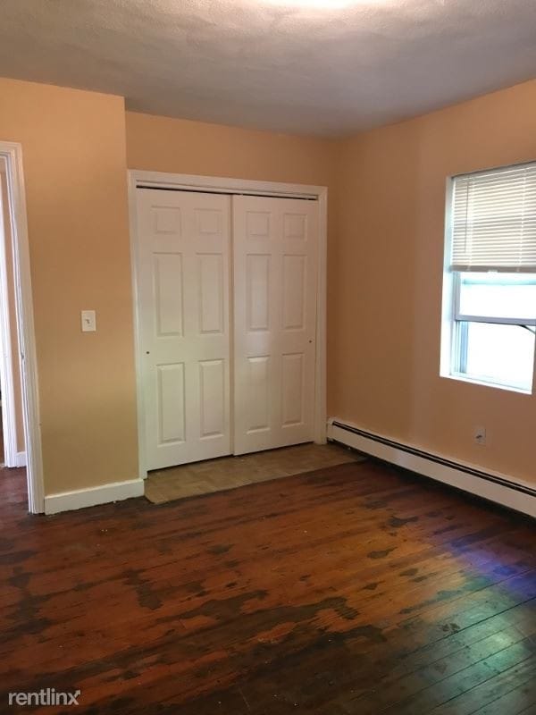 Building Photo - 3 br, 2 bath Apartment - 744 Providence St