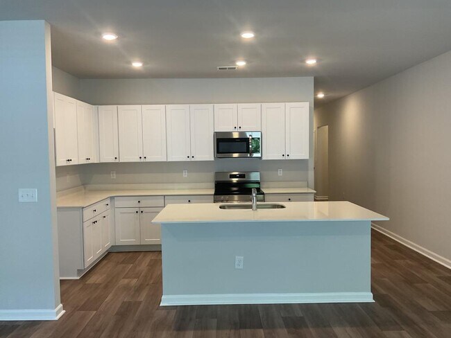 Foto del edificio - 508 Cambria Dr