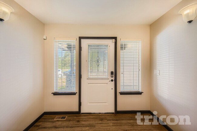 Foto del edificio - 6706 206th St Ct E