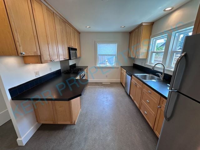 Building Photo - 110 NE 71st Ave