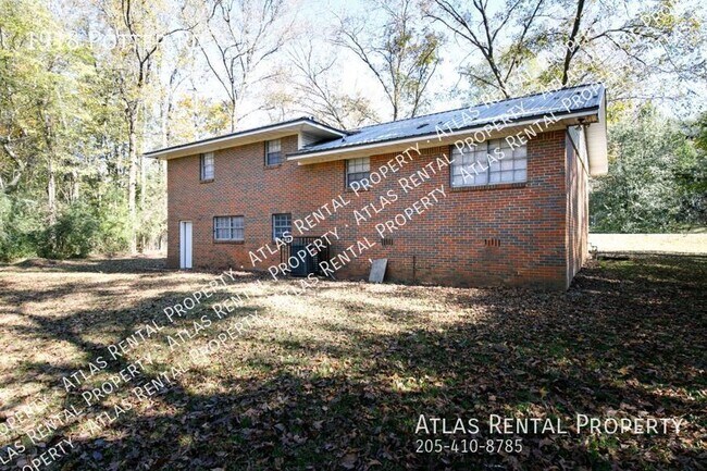 Building Photo - 1918 Potter Rd