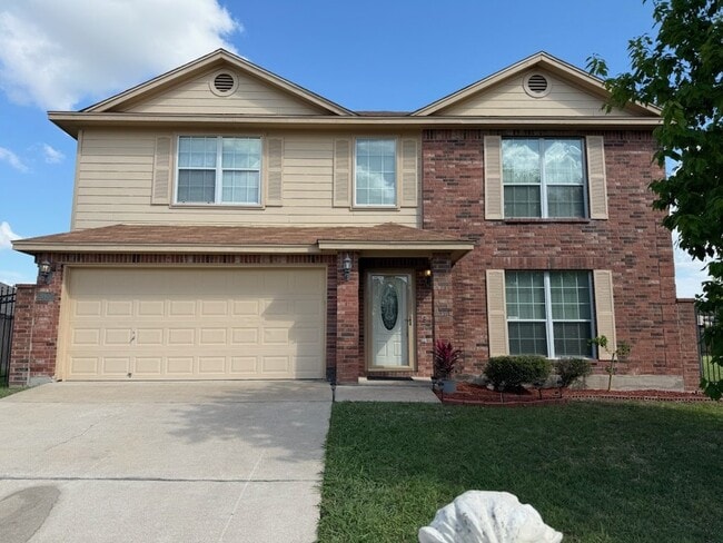 Building Photo - 5906 Chuckwagon Cir
