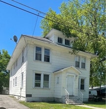 Building Photo - 734 Riverside Dr