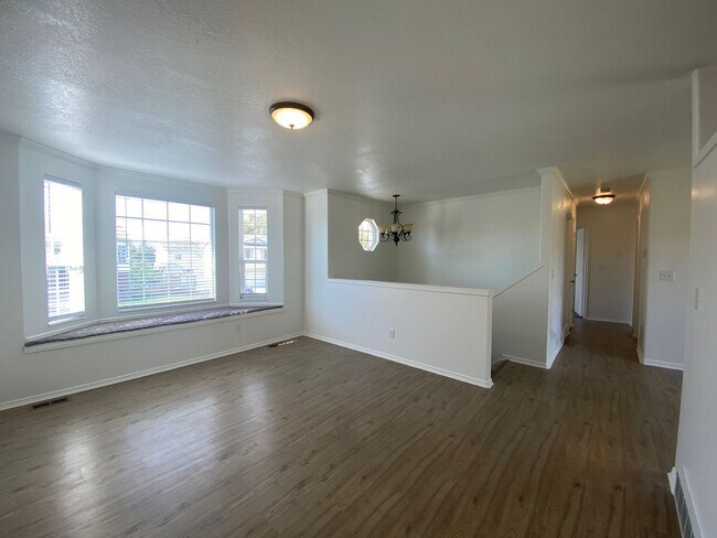 Foto del edificio - 626 N 1260 W