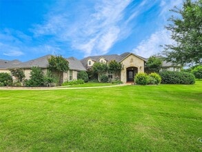Building Photo - 4428 Lake Breeze Dr