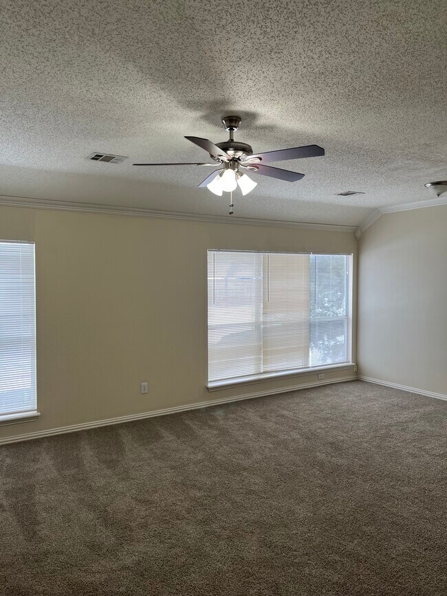 Foto del edificio - 2361 Shinnery Oak Dr